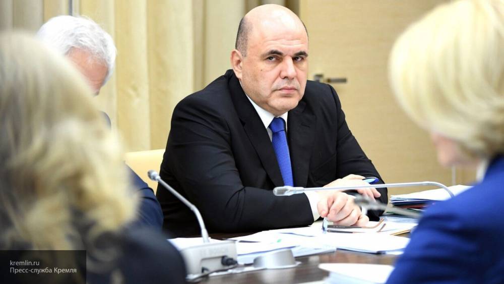 Мишустин сообщил, что правительство выделило 25 млрд рублей на поддержку автопрома РФ
