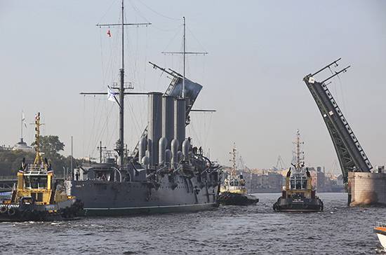 Крейсеру «Аврора» — 120 лет
