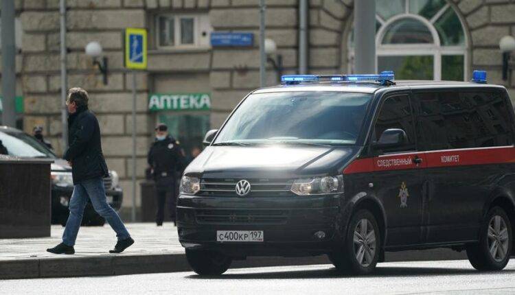 Источник сообщил о двух судимостях захватчика банка в Москве