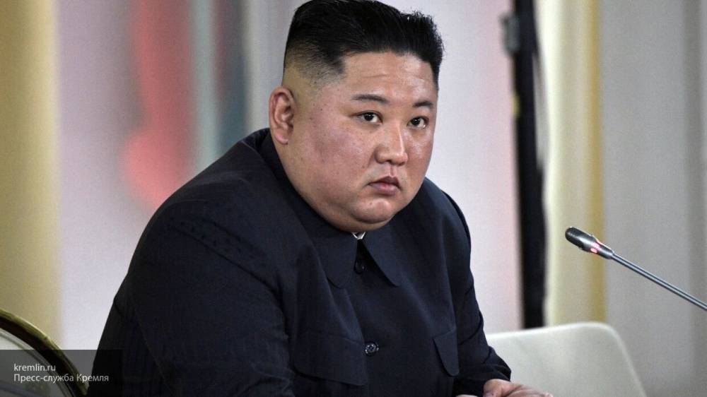 Ким Чен Ын после долгого отсутствия впервые выступил перед публикой