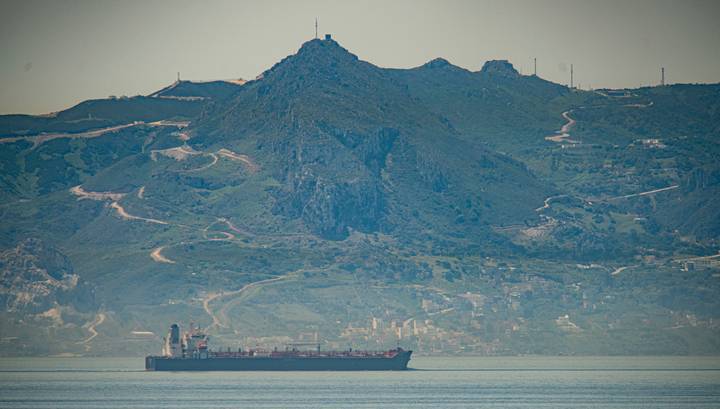 Первый иранский топливный танкер достиг вод Венесуэлы