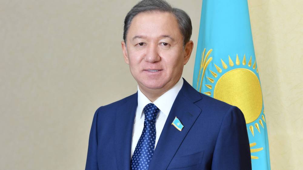 Нурлан Нигматулин - Нигматулин поздравил мусульман с праздником Ораза айт - zakon.kz - Казахстан