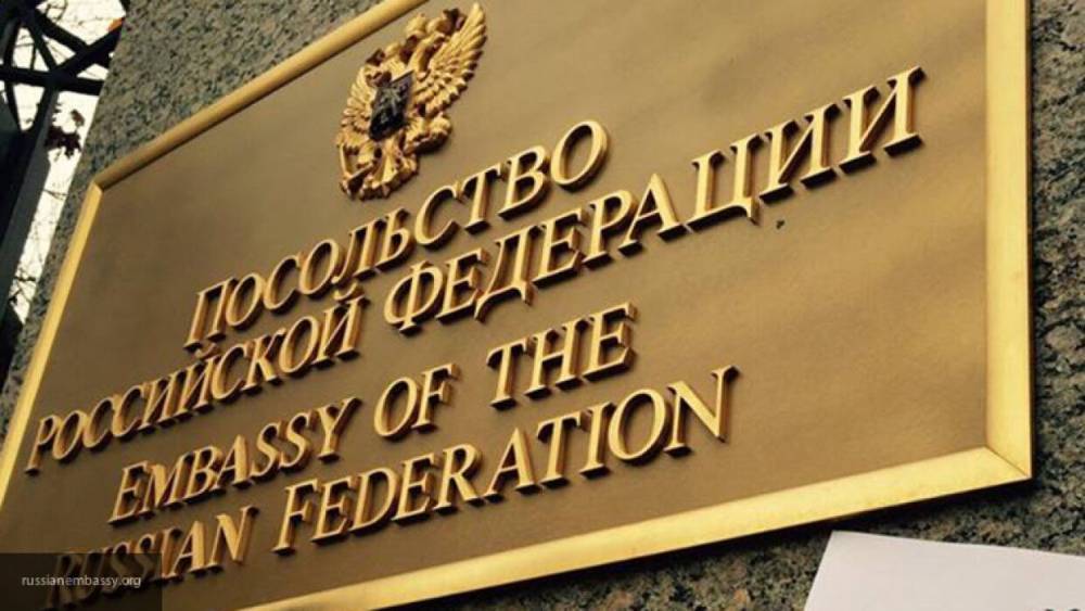 Посольство России в США требует извинений за фальшивые рейтинги Путина в статье Bloomberg