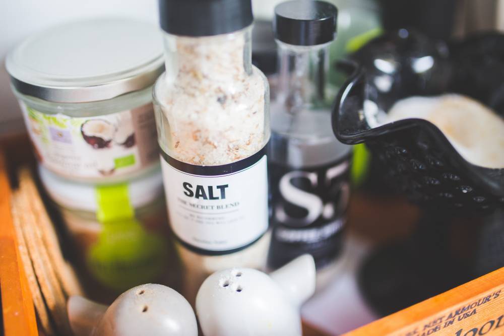 Диетолог Соломатина развеяла миф о вреде соли