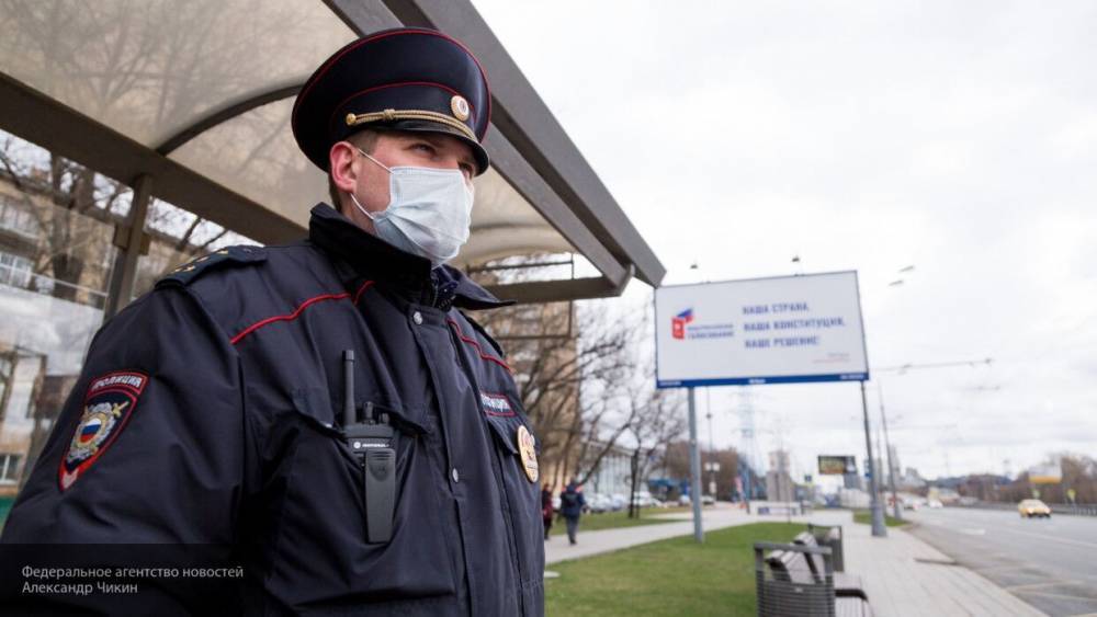 Полиция проверит сообщения о массовом нарушении режима самоизоляции в Новосибирске