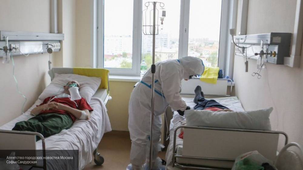 Число летальных случаев с коронавирусом в России увеличилось на 153