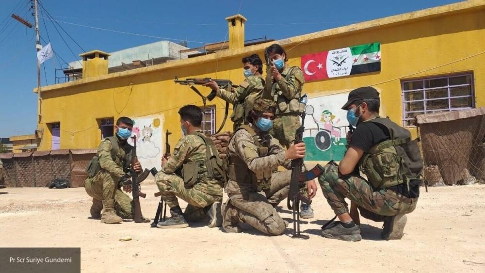 Турция возобновила подготовку боевиков в сирийской провинции Идлиб