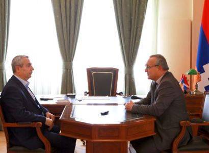 Глава МИД Арцаха встретился с новоназначенным спикером парламента республики