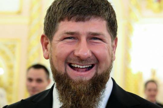 Глава Чечни поздравил мусульман с праздником Ураза-байрам
