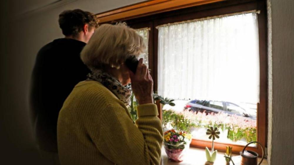 Они пытались ограбить ее, но сами пострадали: пенсионерка трижды обманула телефонных мошенников