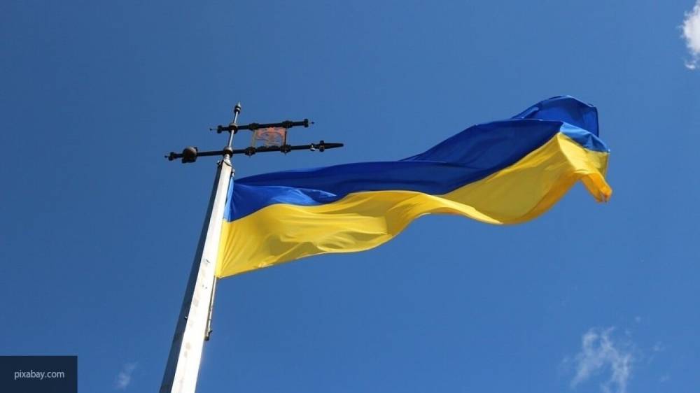 Сотни украинских националистов протестуют в Киеве