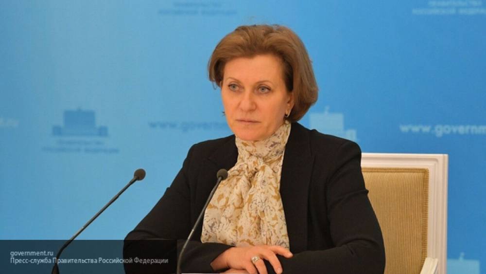 Попова: России удалось избежать перегрузки системы здравоохранения в период COVID-19
