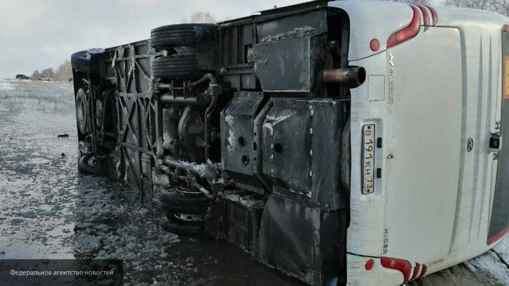 ДТП с 16 пострадавшими пассажирами автобуса произошло под Астраханью
