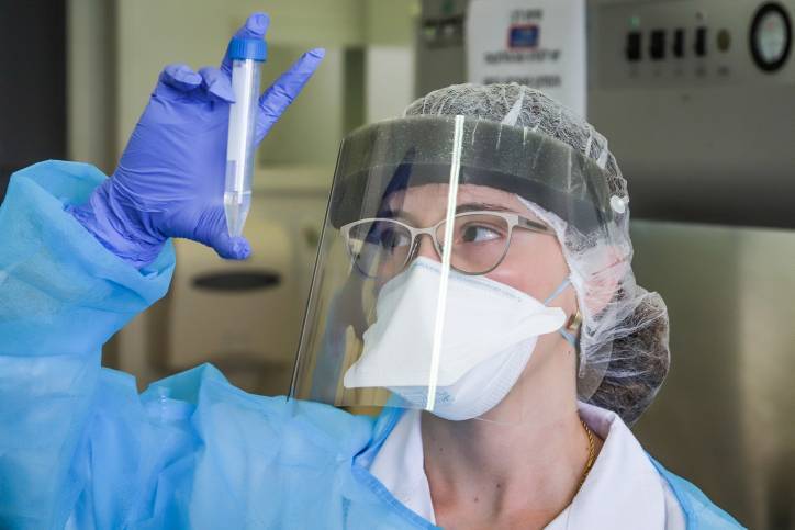 Лаборатория в Ухане призналась в наличии штаммов коронавируса - Cursorinfo: главные новости Израиля