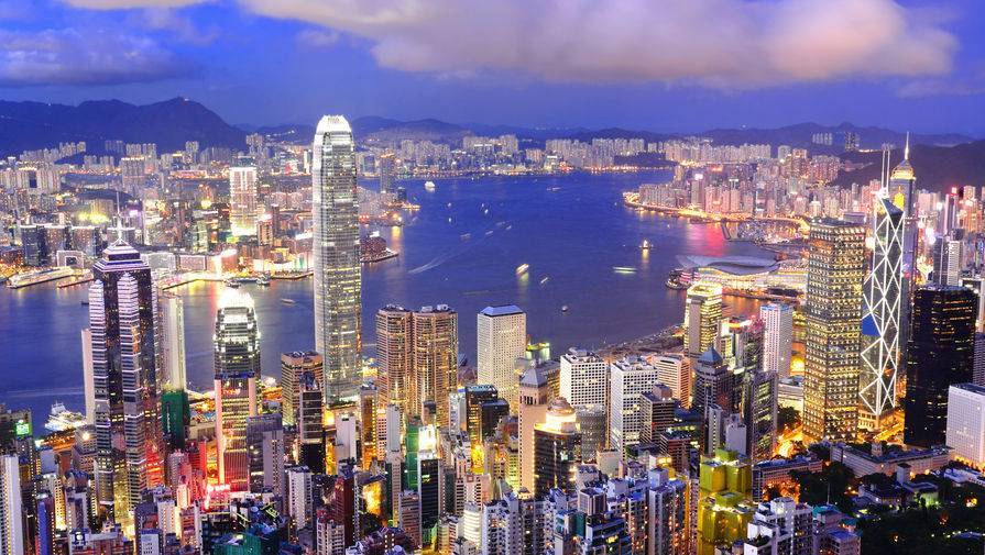 США пригрозили санкциями против КНР в случае нарушения автономии Гонконга