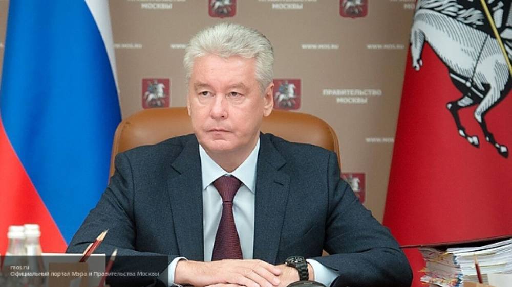 Собянин рассказал о возобновлении работы МФЦ и служб каршеринга в Москве