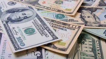 Опубликован курс валют на неделю: доллар демонстрирует незначительный рост