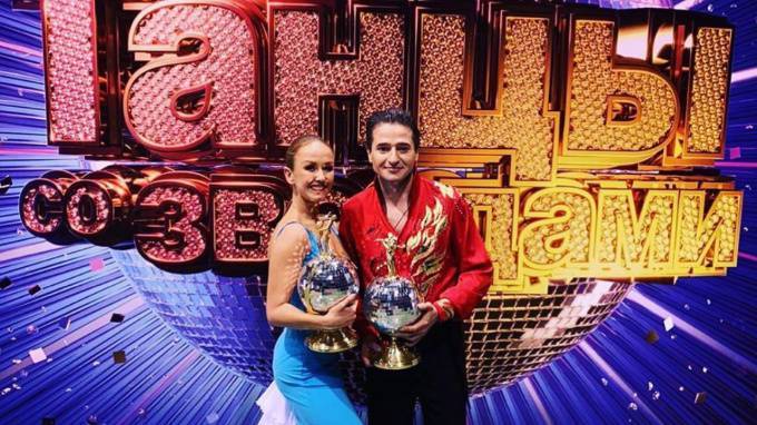 Объявлены победители 11-го сезона шоу "Танцы со звездами"