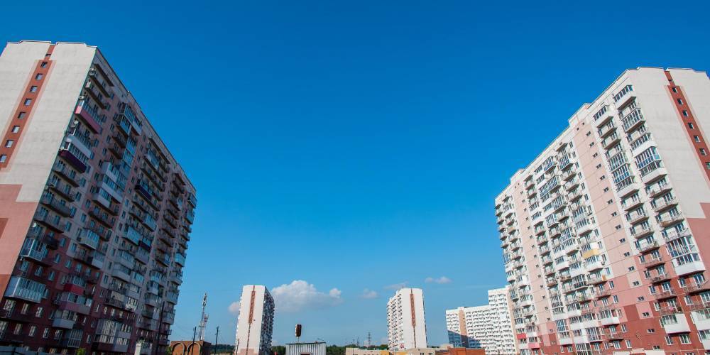 Рынок ипотечного жилья в России рухнул почти на 40%