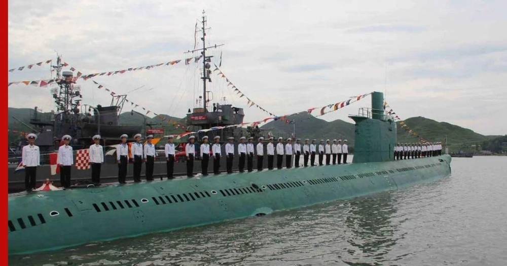 СМИ сообщили о появлении в КНДР новой ракетной субмарины