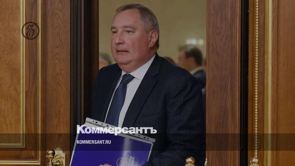 Рогозин: Россия должна немедленно начать создавать новую орбитальную станцию