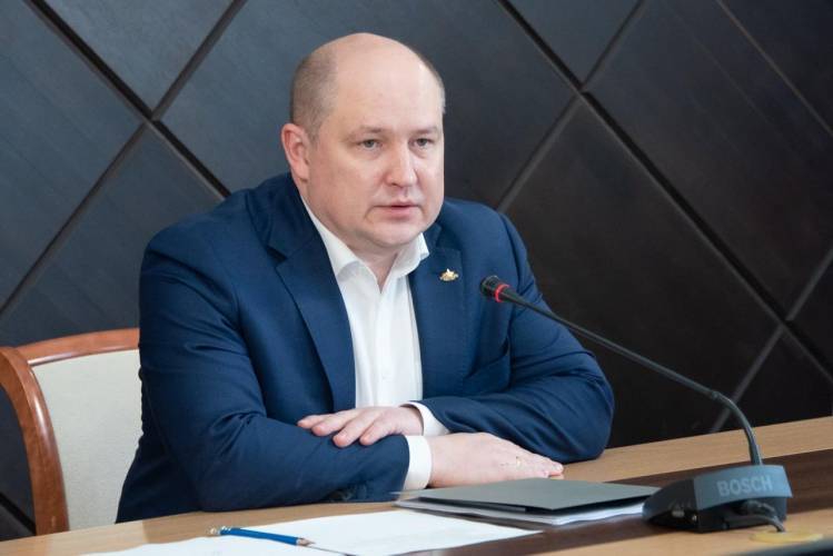 «Премий лишайте»: Врио главы Севастополя возмутили водители маршруток без масок