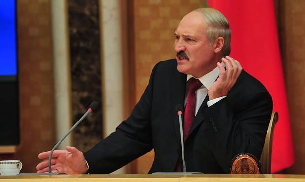Президент Белоруссии сообщил о скорой победе над коронавирусом «с божьей помощью»