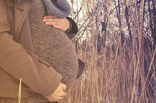 Эксперт назвала число беременных с коронавирусом в России