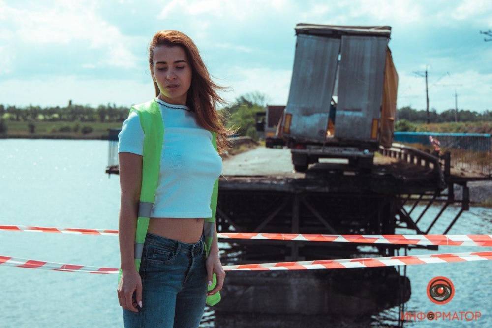 Украинская модель оголилась на фоне символа провала Зеленского