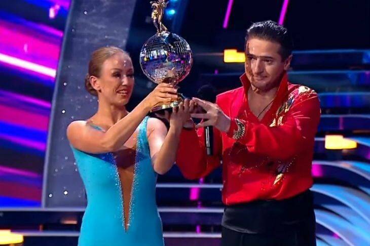 Победа Стебунова в «Танцах со звездами» поделила россиян на два лагеря
