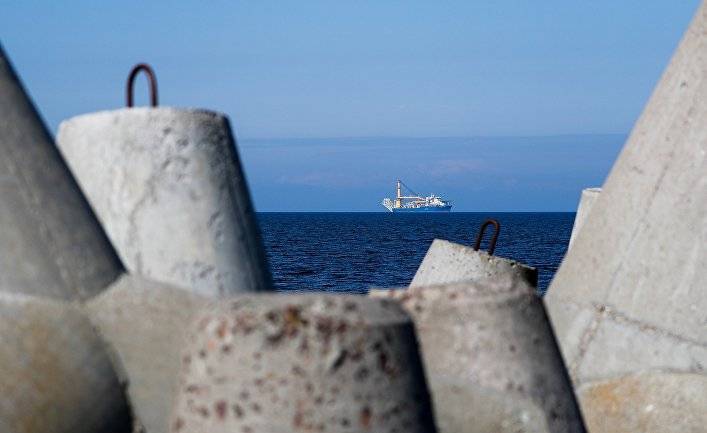 Jyllands-Posten (Дания): российское судно-трубоукладчик достигло места строительства «Северного потока — 2»