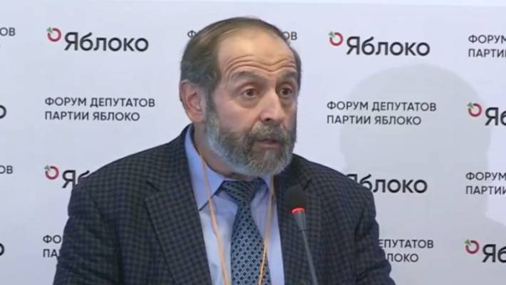 Вишневский на «Эхе» поддержал фейк «Медиазоны» о смертности среди медиков