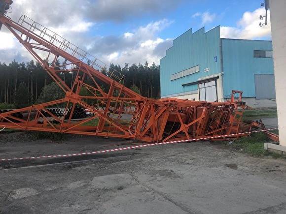 Куйвашев взял под особый контроль ликвидацию последствий урагана в Свердловской области
