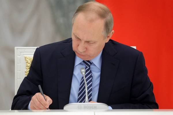 Путин разрешил собственникам жилья проводить собрания в онлайн-формате