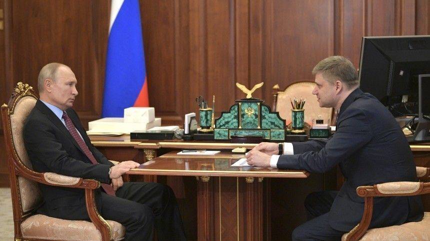 Путин призвал РЖД минимально сокращать инвестиции в реальный сектор