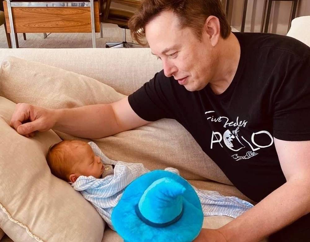 Илон Маск дал сыну новое имя. Легче не стало