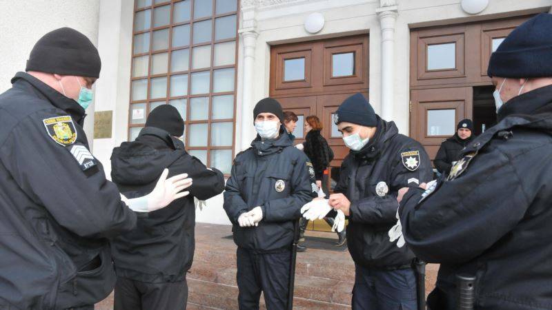 В Украине расформирован отдел полиции, сотрудника которого подозревают в изнасиловании