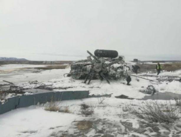 На Чукотке разбился военный вертолет