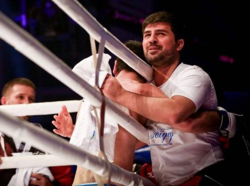 СМИ сообщили о задержании тренера бойца MMA Исмаилова по подозрению в организации убийства