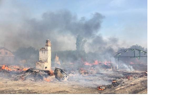 Под Самарой сгорели 11 частных жилых домов