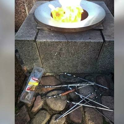 Полиция ищет людей, которые готовили шашлыки на Вечном огне в Кронштадте