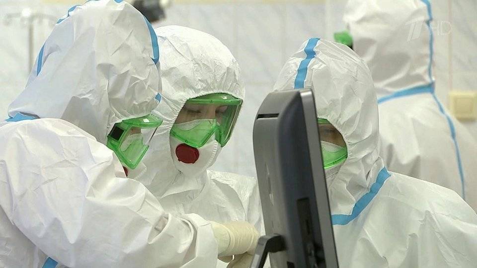 В России за минувшие сутки от коронавируса вылечилось рекордное число пациентов — более 12000