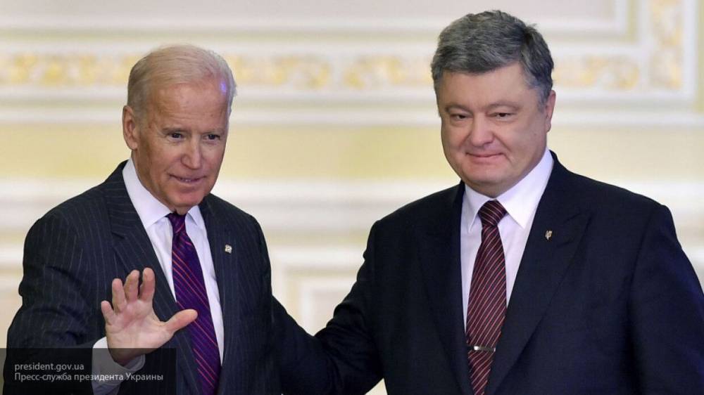 СМИ сообщили о возбуждении на Украине дела из-за прослушки разговора Порошенко и Байдена