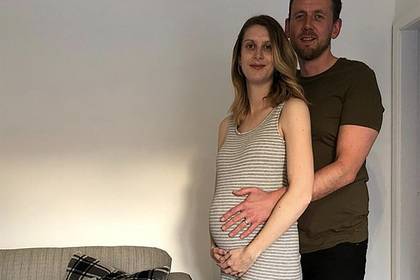 Страдавшая от бесплодия женщина забеременела тройней в самоизоляции