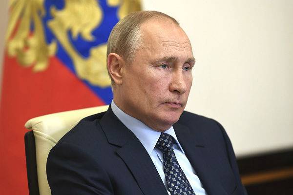 Путин сообщил о прохождении Россией пика по коронавирусу