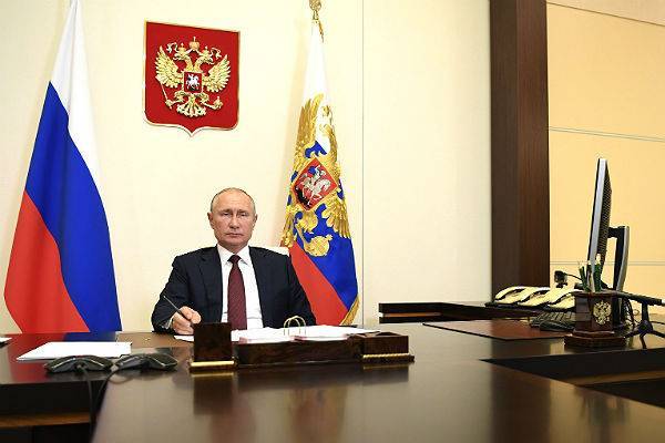 Путин напомнил губернаторам о других проблемах кроме коронавируса