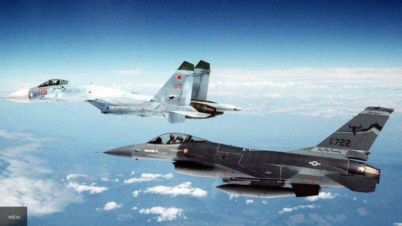 Пентагон пытается убедить мир в присутствии РФ в Ливии с помощью фото случайных самолетов