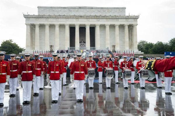 Мэрия Вашингтона отменила парады в честь Дня независимости США – 4 июля