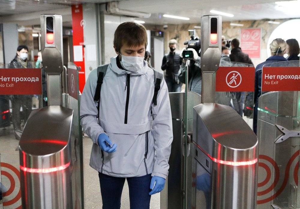 Более 40 тысяч проездных билетов бесплатно выдали медикам и волонтерам Москвы
