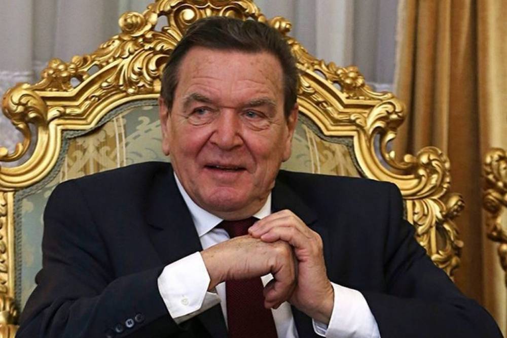 Экс-канцлер ФРГ Шредер оскорбил посла Украины из-за антироссийской критики
